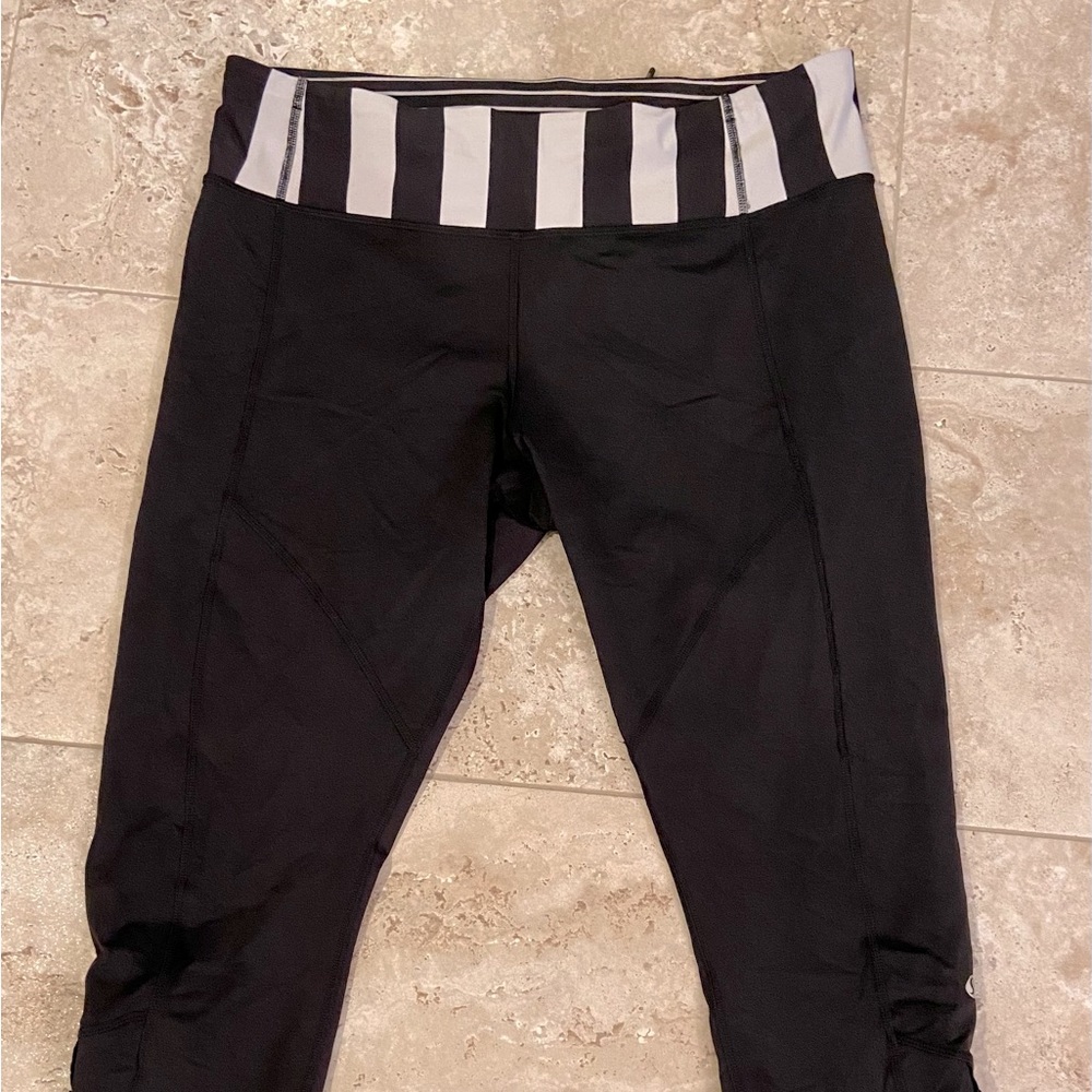 Lululemon Reversible Crop Legging 12